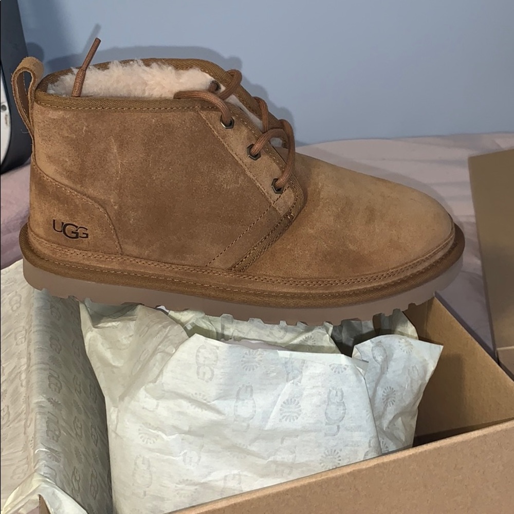 Brand New Ugg Neumel chestnut Women size 8